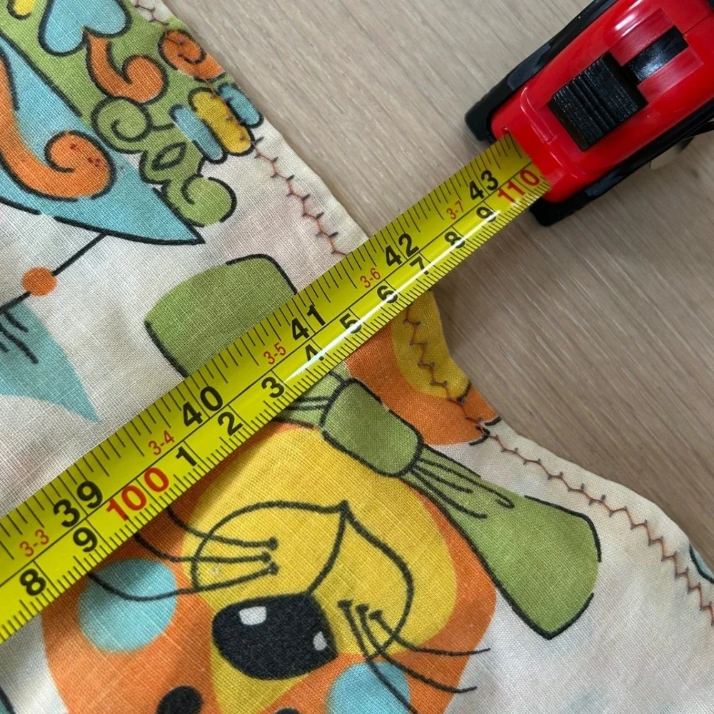 Vintage Handmade Circus Animal Baby Quilt Lion Giraffe Retro Nursery 42x36